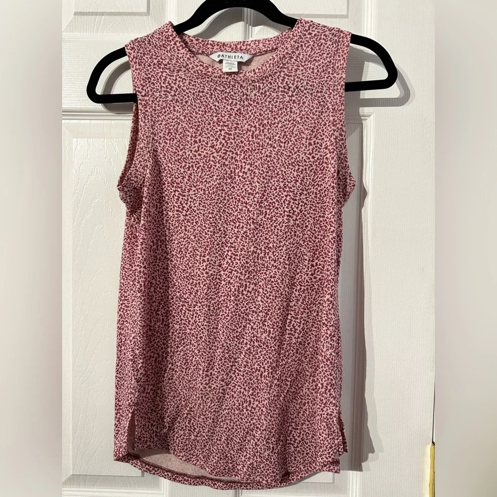 Athleta Leopard Print Pink Sleeveless Muscle Tee (XS) - Picture 3 of 16